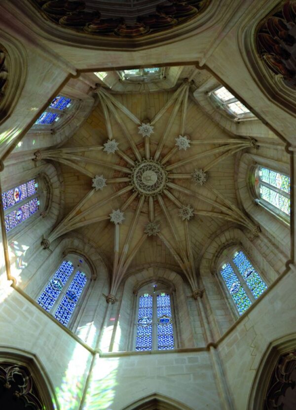Stellar lantern vault, c. 1387–1438. Founder’s Chapel, monastery of Santa Maria da Vitória, Batalha, Portugal. Photo: © Jessica Barker