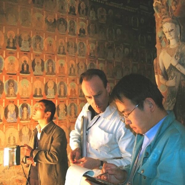 Conservation of wall painting students