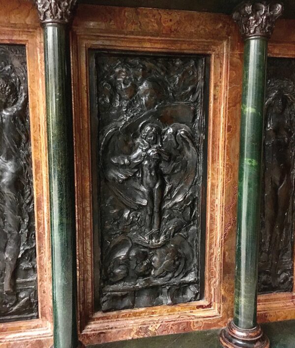 central relief panel