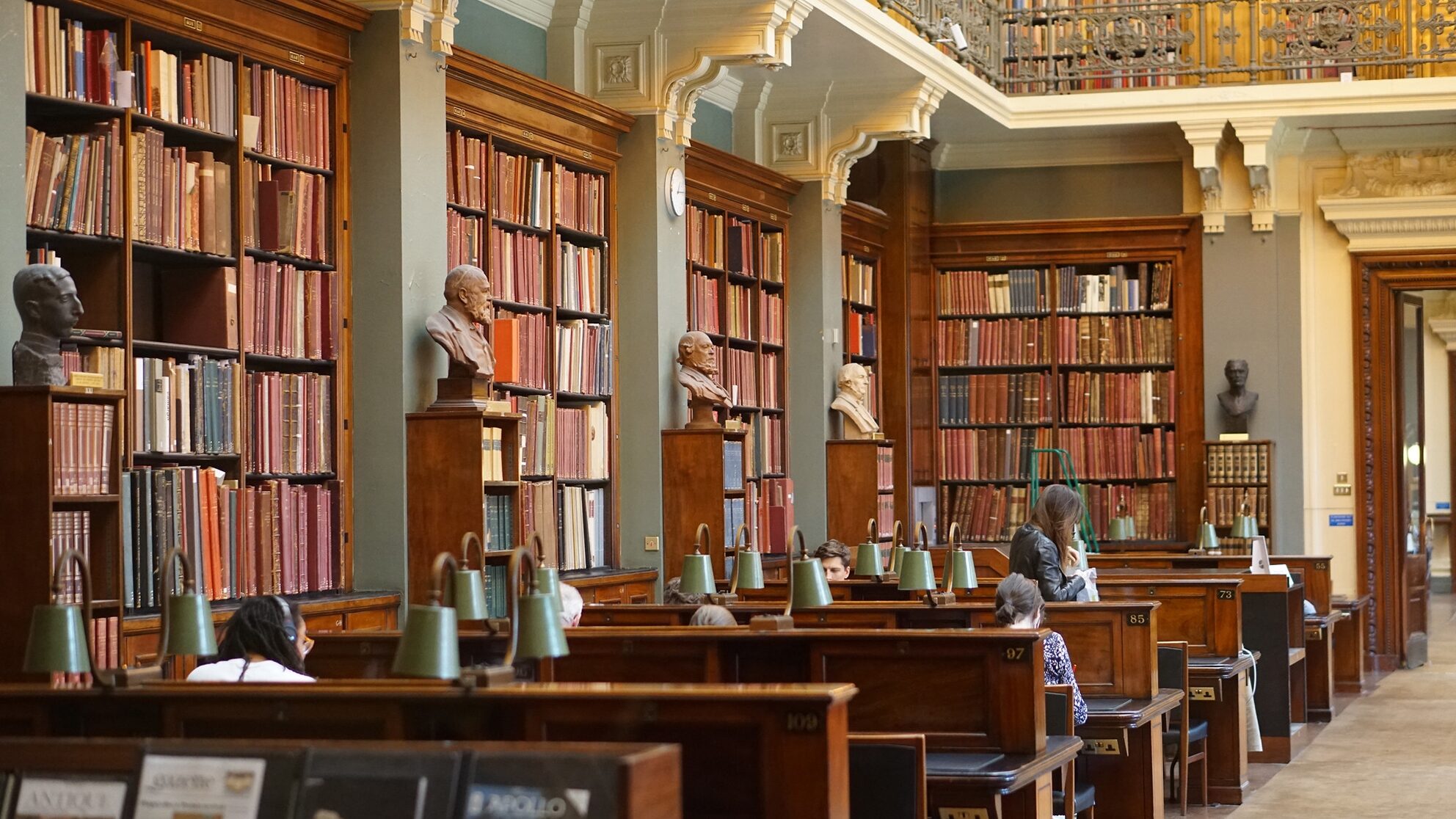 V&A Library by Lex McKee, Flickr Creative Commons