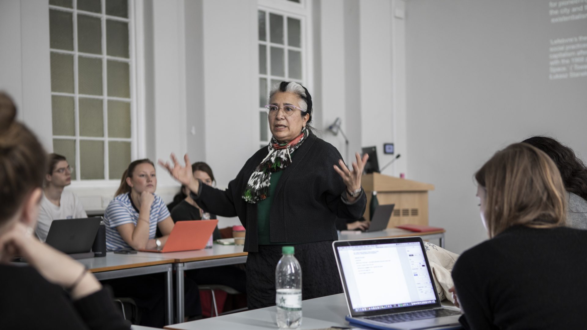 Professor Sussan Babaie talking to her students in class