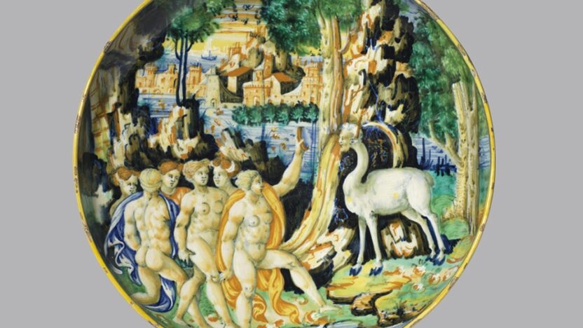 Footed dish with Diana and Actaeon changed into a Stag, Casteldurante, probably workshop of Ludovico and Angelo Picchi, about 1550-60