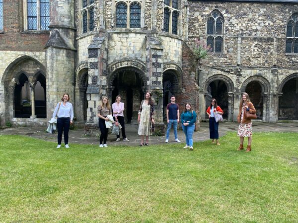 Dr Emily Guerry gives a tour of Canterbury cathedral Garden to Material Witness students