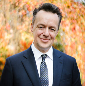 Portrait shot of Mark Hallett