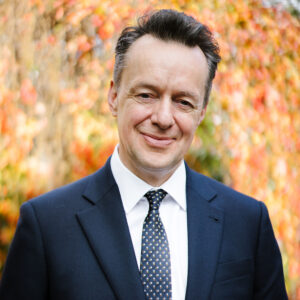 Portrait shot of Mark Hallett