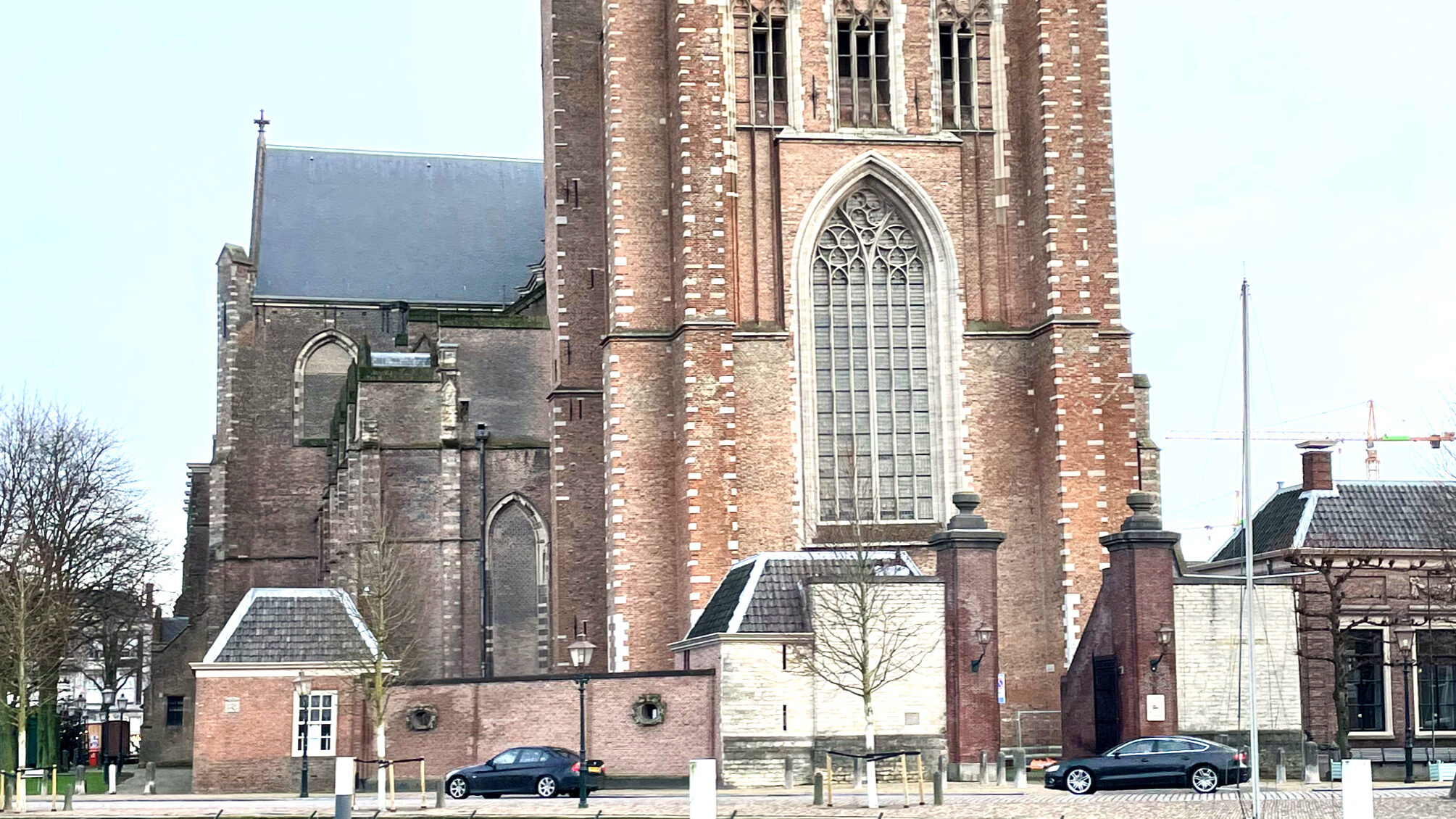 A picture of a medioeval tower in Dordrecht