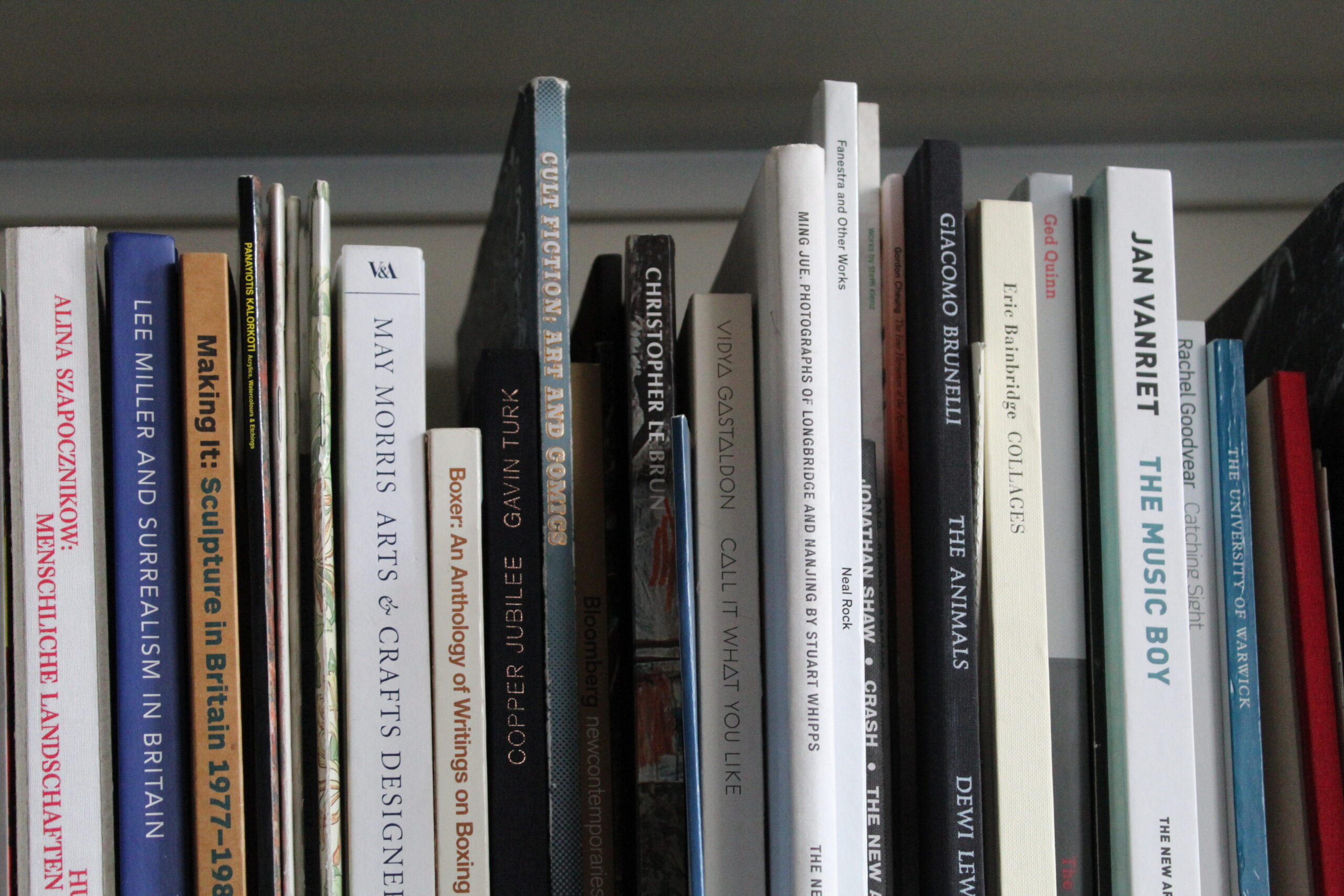 Courtauld library bookshelf