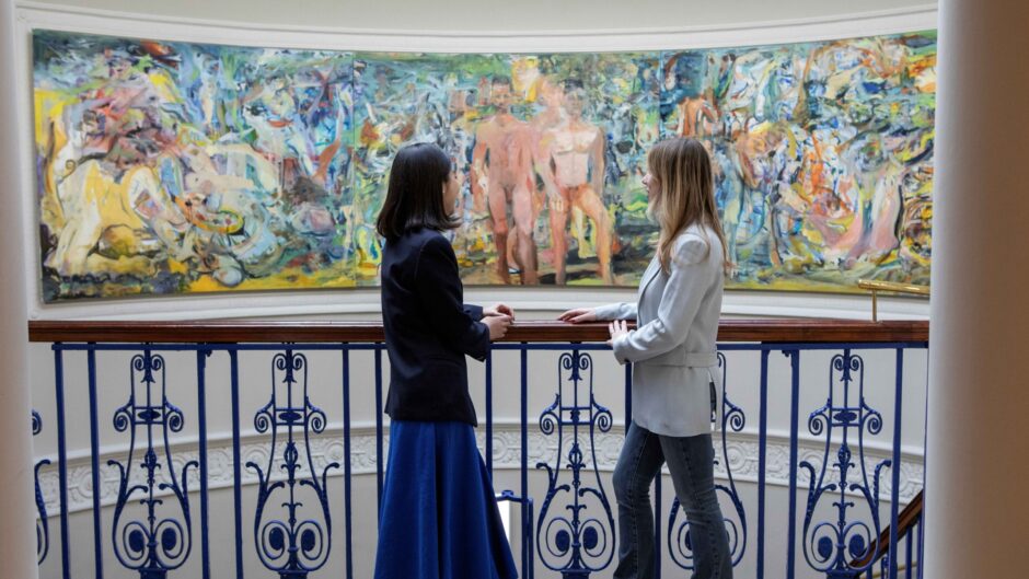 Courtauld students in the gallery