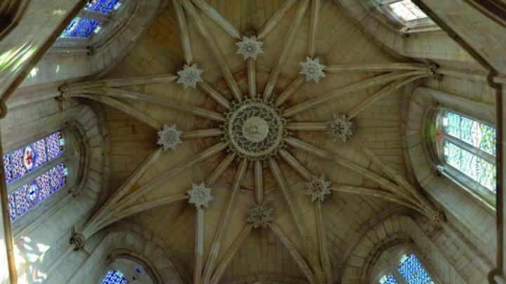 Stellar lantern vault, c. 1387–1438. Founder’s Chapel, monastery of Santa Maria da Vitória, Batalha, Portugal. Photo: © Jessica Barker