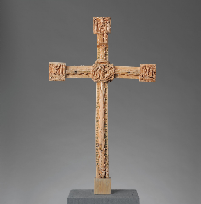 Front, Cloisters Cross, 1150–90, walrus ivory.