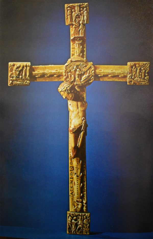 Oslo Corpus on the Cloisters Cross for The Year 1200 exhibition, 1970, Metropolitan Museum of Art, New York.