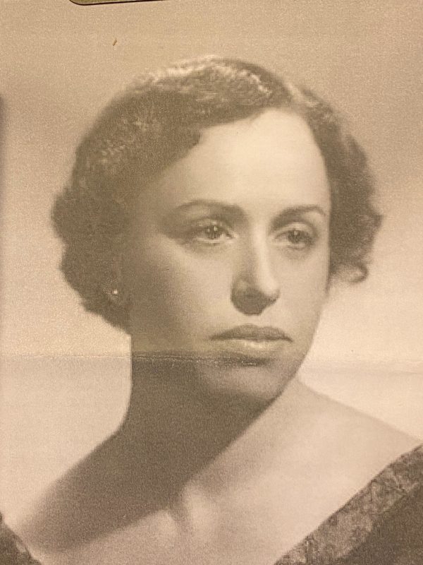 Carmen Gómez-Moreno (1914–2008). Photograph in the public domain, courtesy of The Metropolitan Museum of Art, New York