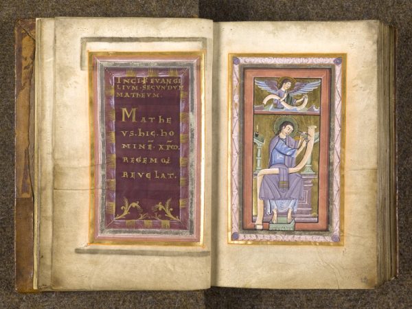 Frontispiece from the Gospel of Matthew with author portrait, 1105–13, from Quattuor Evangelia, Ms. 16, fols. 1v–2r. Bibliothèque du Château, Chantilly. Artwork in the public domain; photograph CNRS-IRHT © Bibliothèque du musée Condé, Château de Chantilly