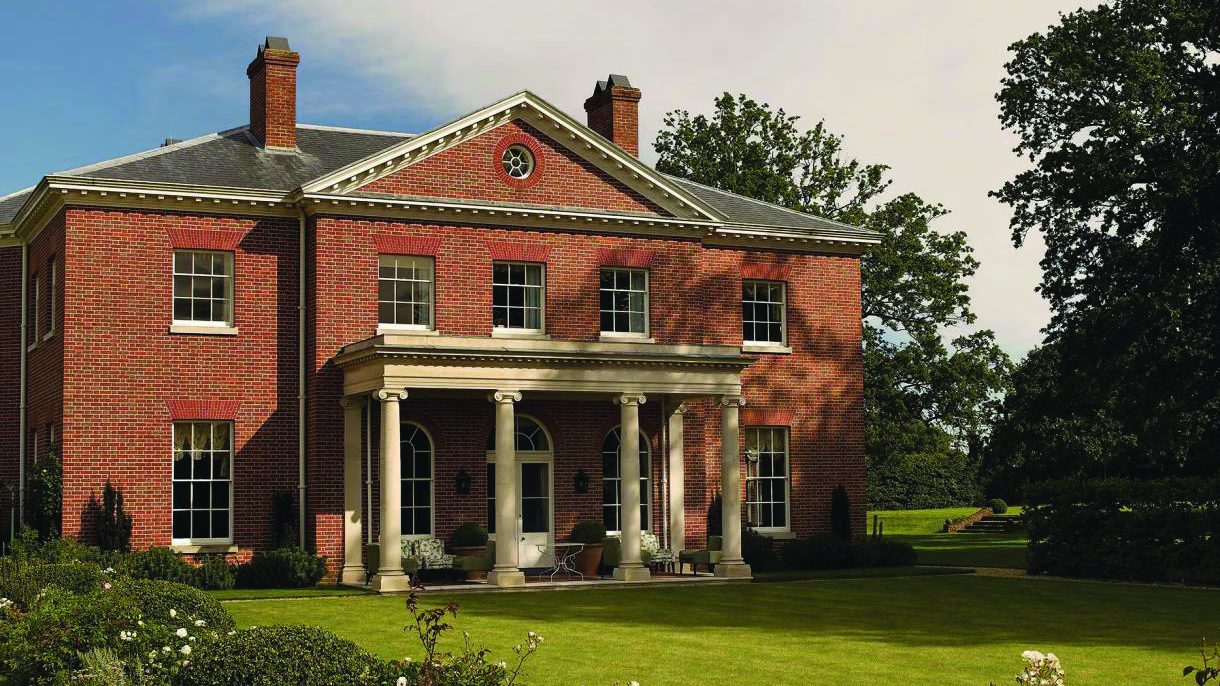 New English Palladian Villa, Hampshire, designed by George Saumarez Smith